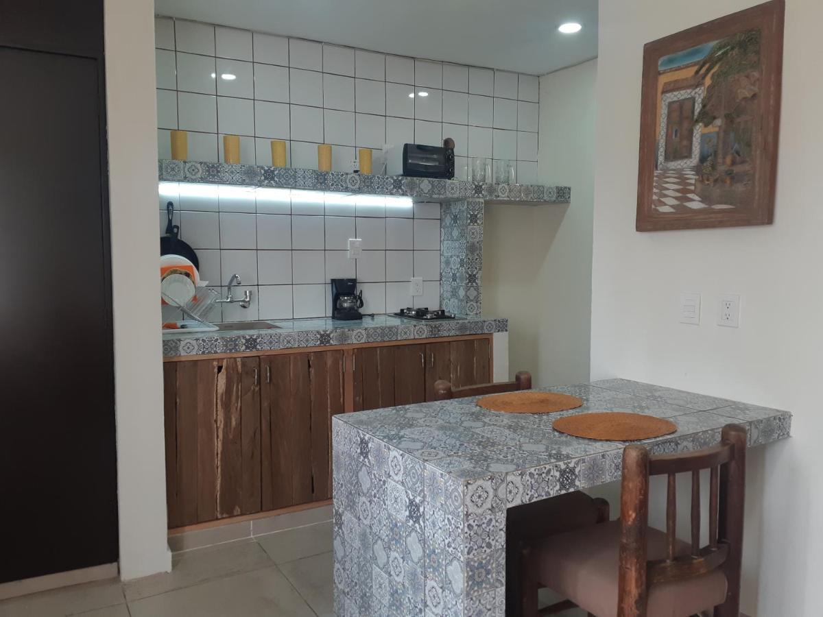 Aguacate Suites Mazatlán Extérieur photo