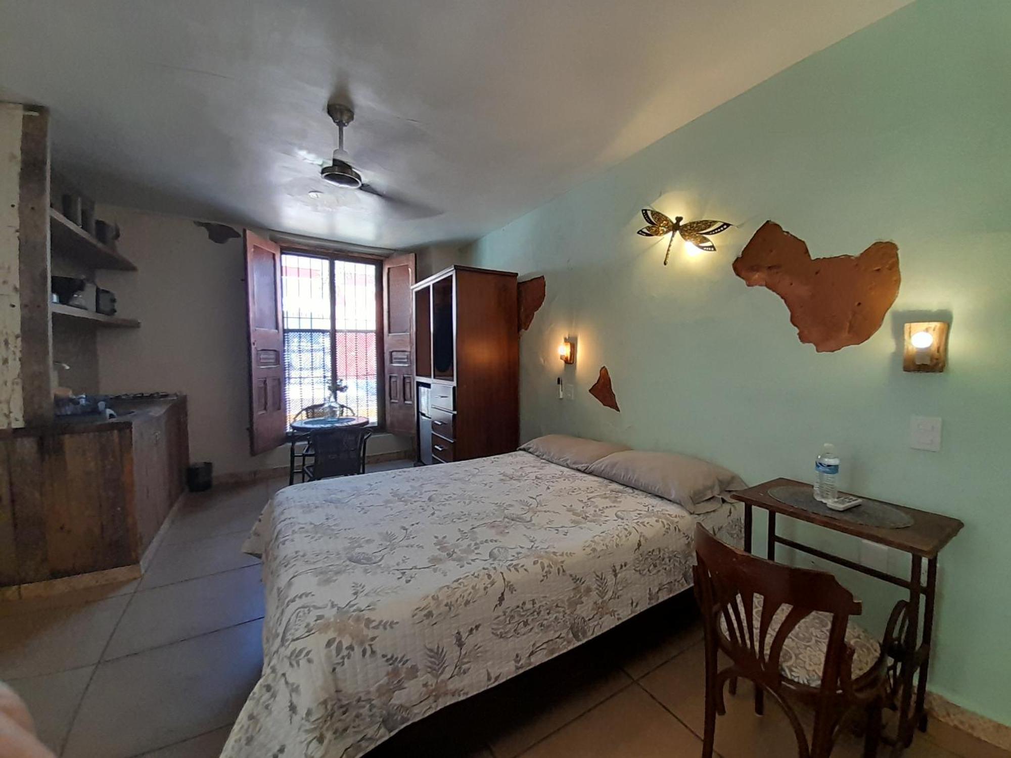Aguacate Suites Mazatlán Extérieur photo