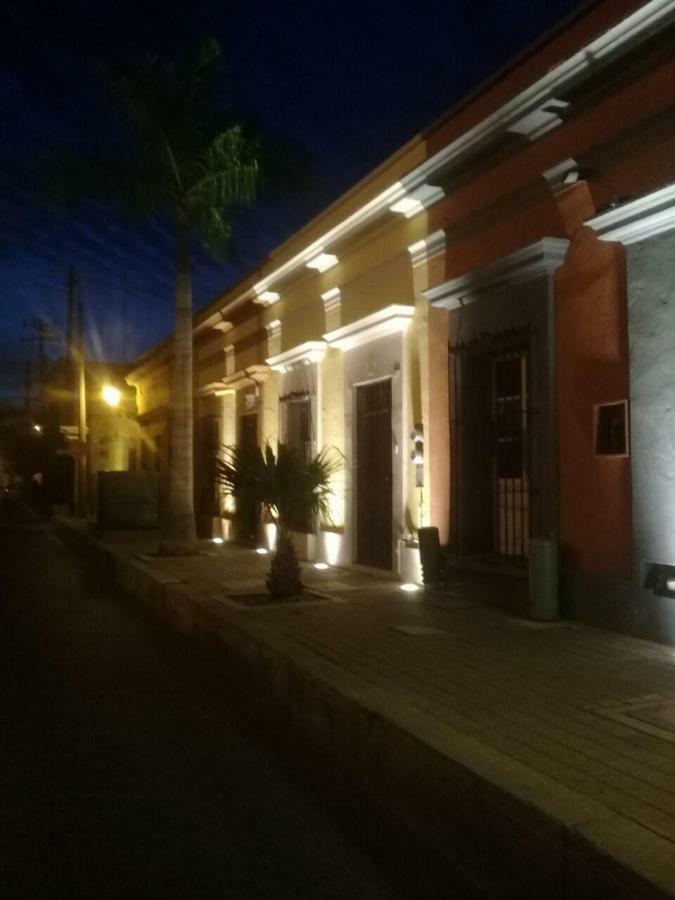 Aguacate Suites Mazatlán Extérieur photo
